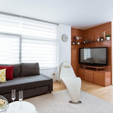 Two Bedroom Townhouse Within 10Min Walk From Beach Барселона Экстерьер фото