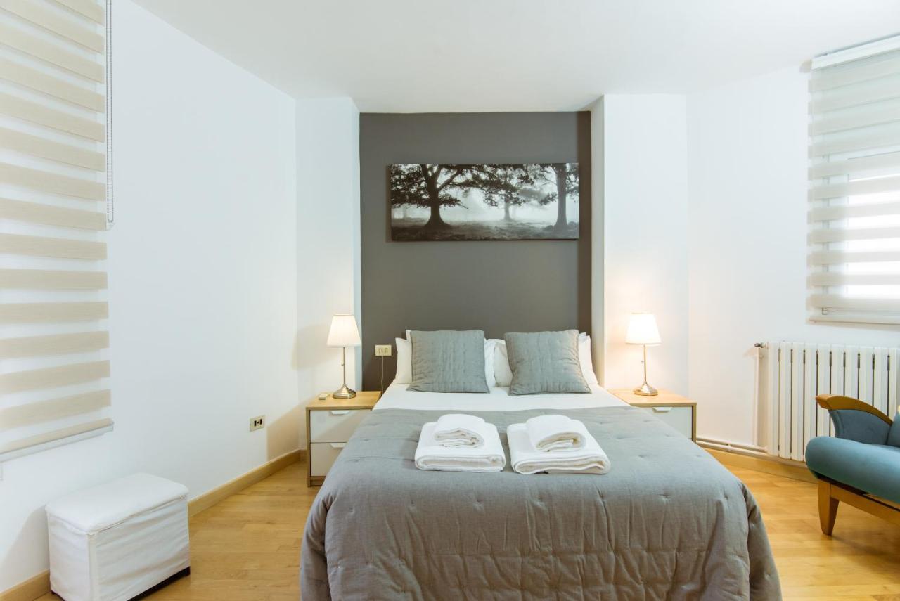 Two Bedroom Townhouse Within 10Min Walk From Beach Барселона Экстерьер фото