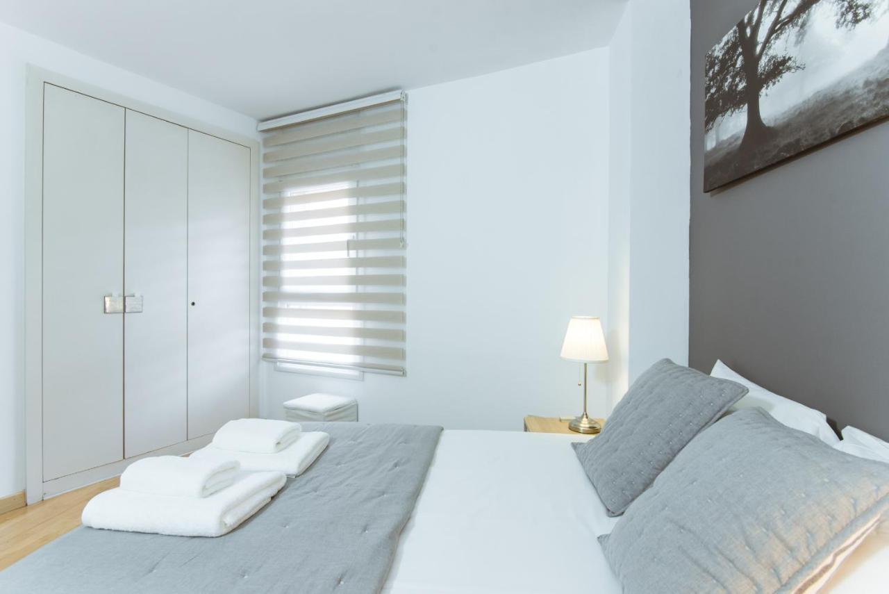 Two Bedroom Townhouse Within 10Min Walk From Beach Барселона Экстерьер фото